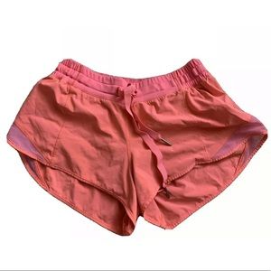 Lululemon Hotty Hot Short Sz. 6